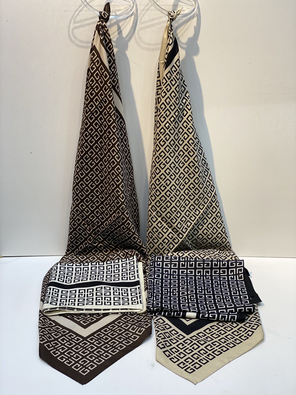 روسری ابریشم تویل وارداتی قواره ۹۰